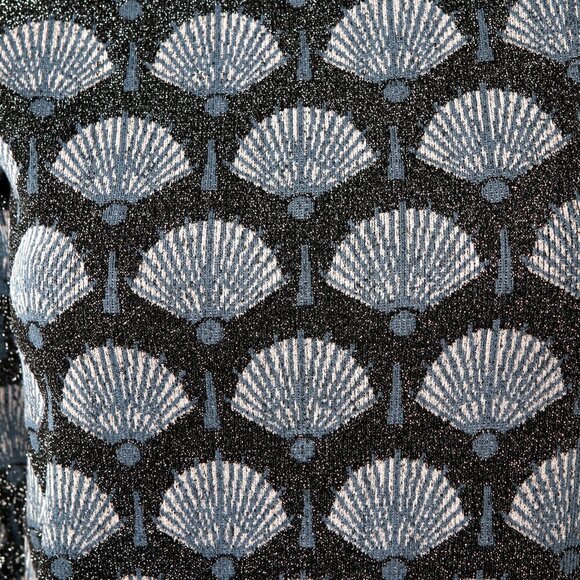 Zara Bodycon Stretch Mini Dress Metallic Fan Shell Print Open Back Black Silver - Picture 7 of 11